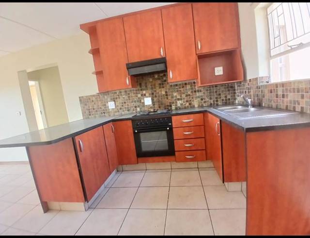 2 BEDROOM PROPERTY TO RENT IN VORNA VALLEY